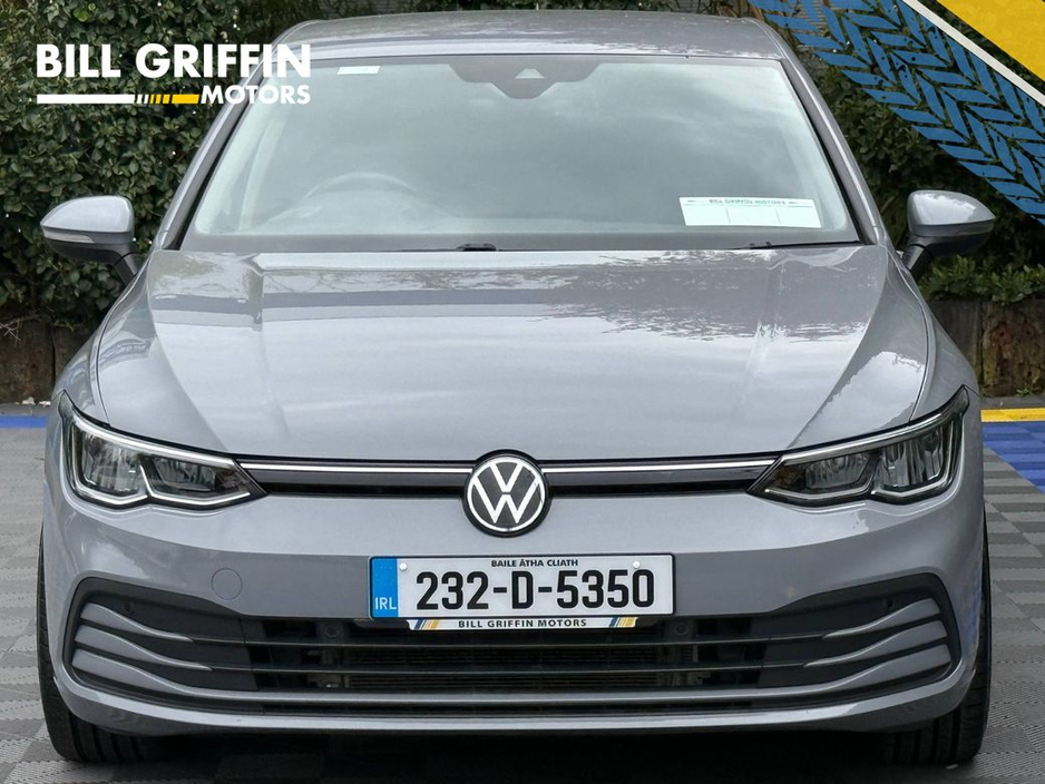 2023 Volkswagen Golf - image 14