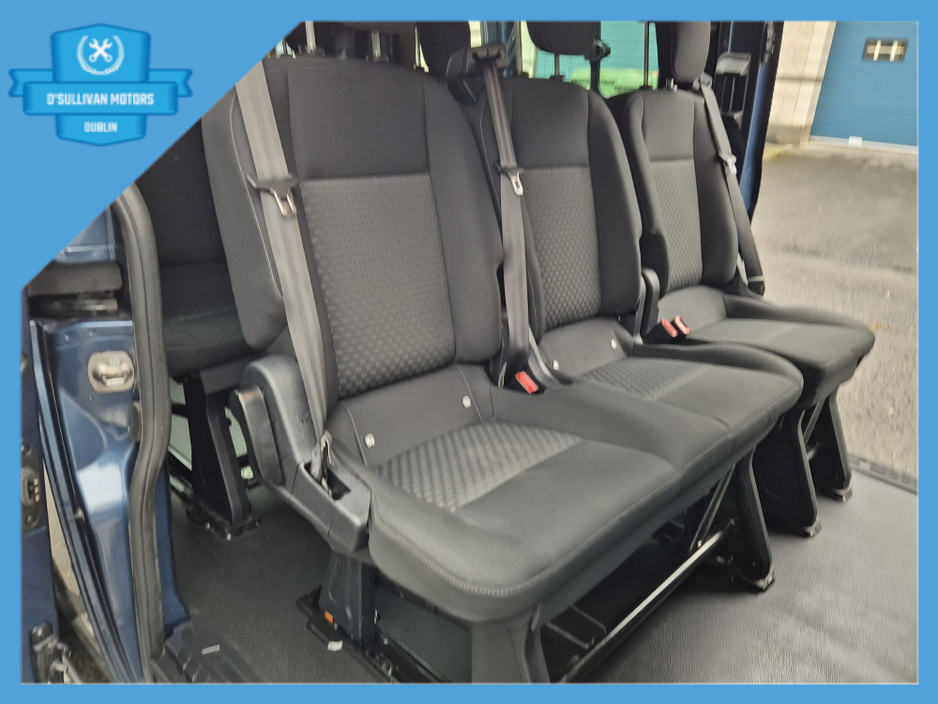 2022 Ford Transit Custom - image 18