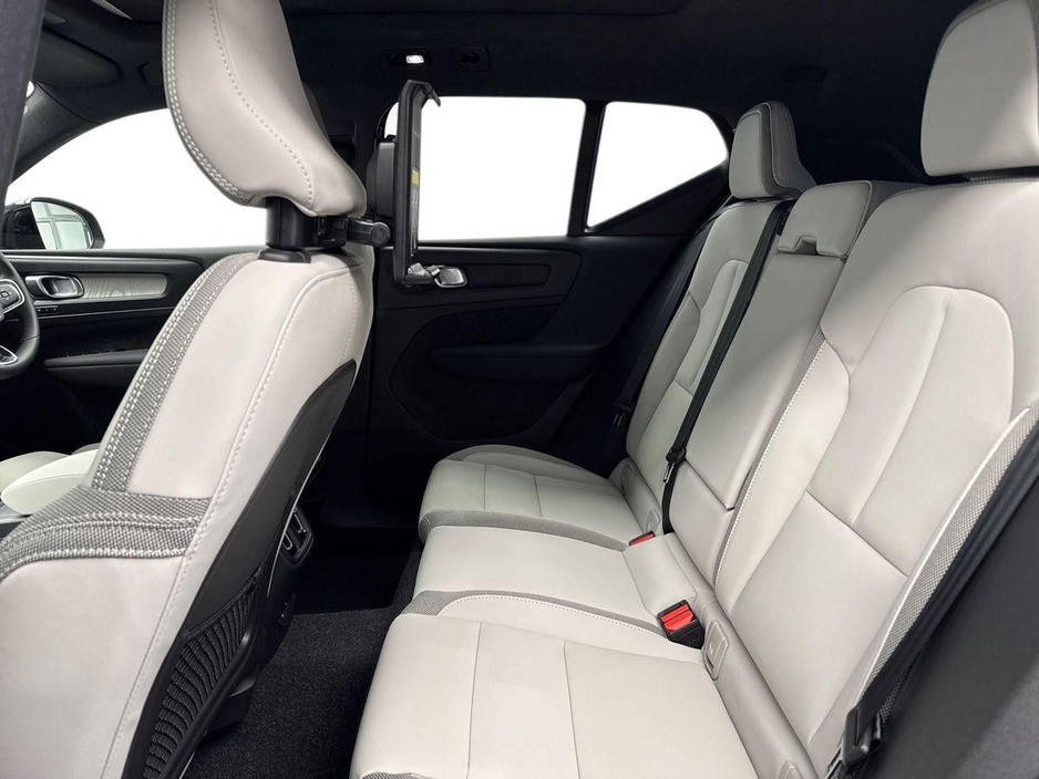 2026 Volvo EX40 ULTRA EXT RANGE *1.9% APR* €100 PER WEEK ON PCP €55,995