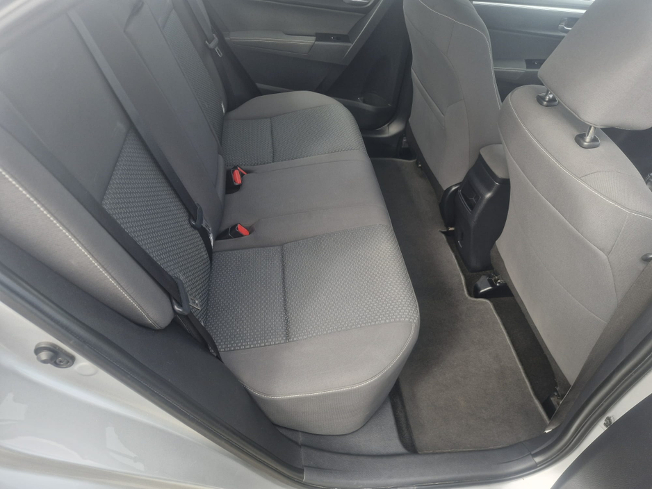 2017 Toyota Corolla - image 7