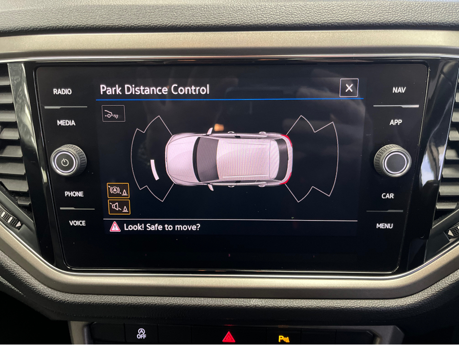 2022 Volkswagen T-Roc DESIGN SPORT 1.0 TSI 110HP €19,900