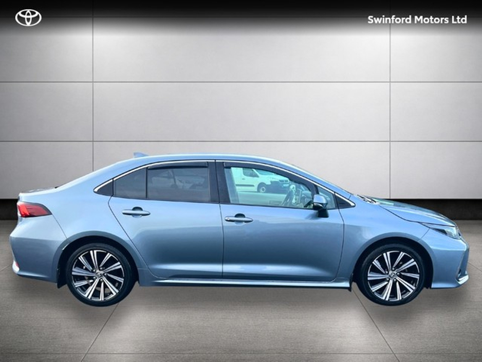 2022 Toyota Corolla HYBRID LUNA SP SPORT 4DR AUTO €27,500