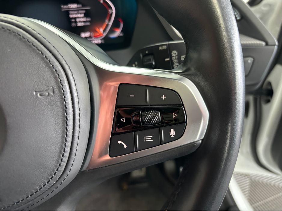 2019 BMW 1 Series - image 9