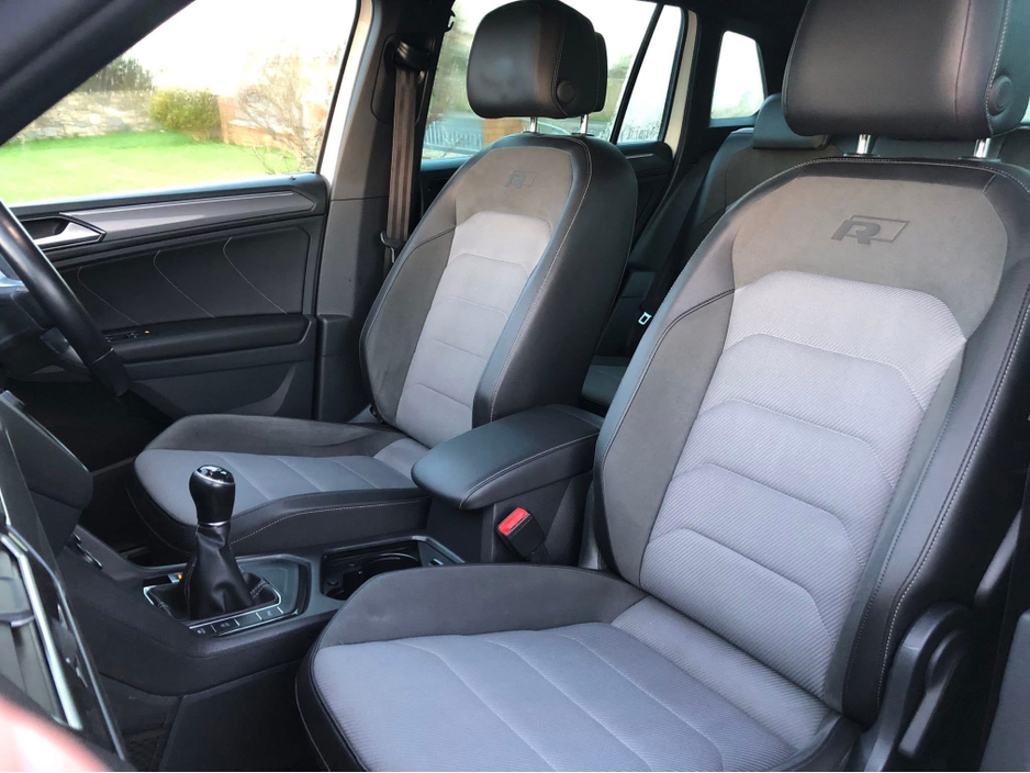 2019 Volkswagen Tiguan - image 12