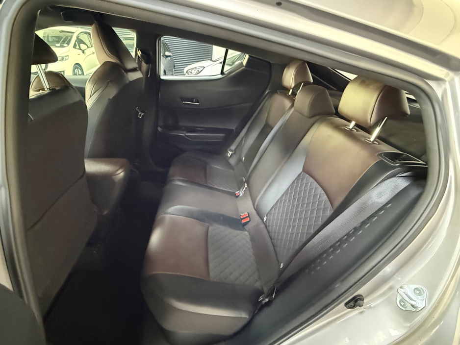 2017 Toyota C-HR - image 27