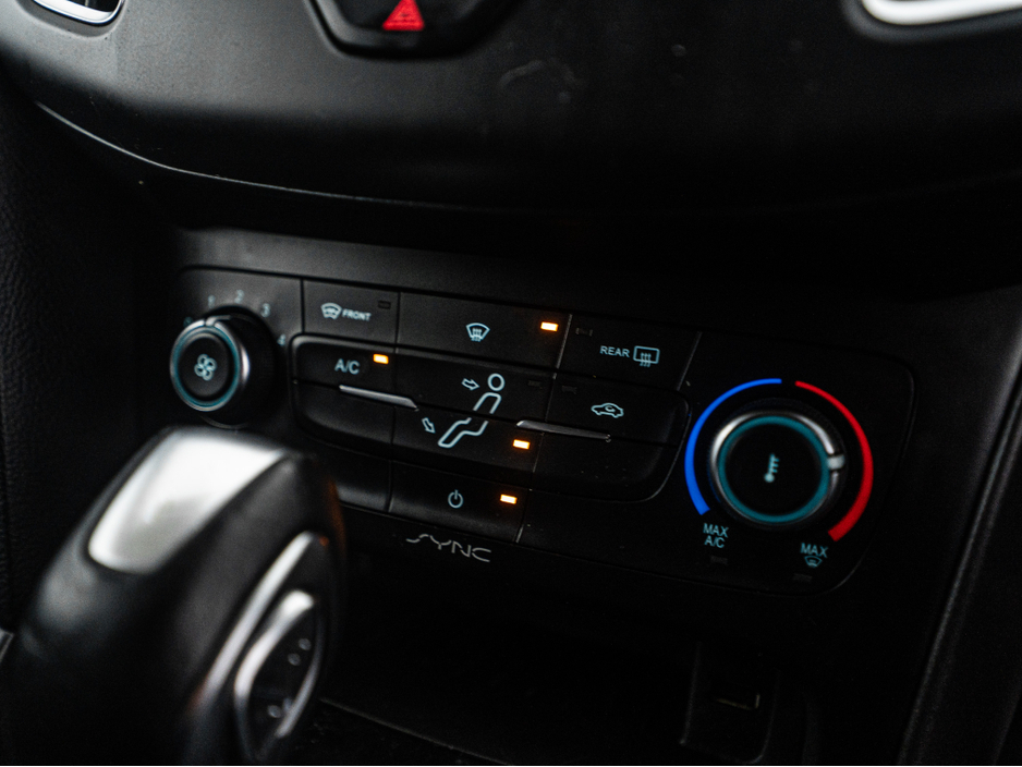 2016 Ford Focus 2016 Focus 1.5d Automatic/New NCT/1yr warranty €13,888