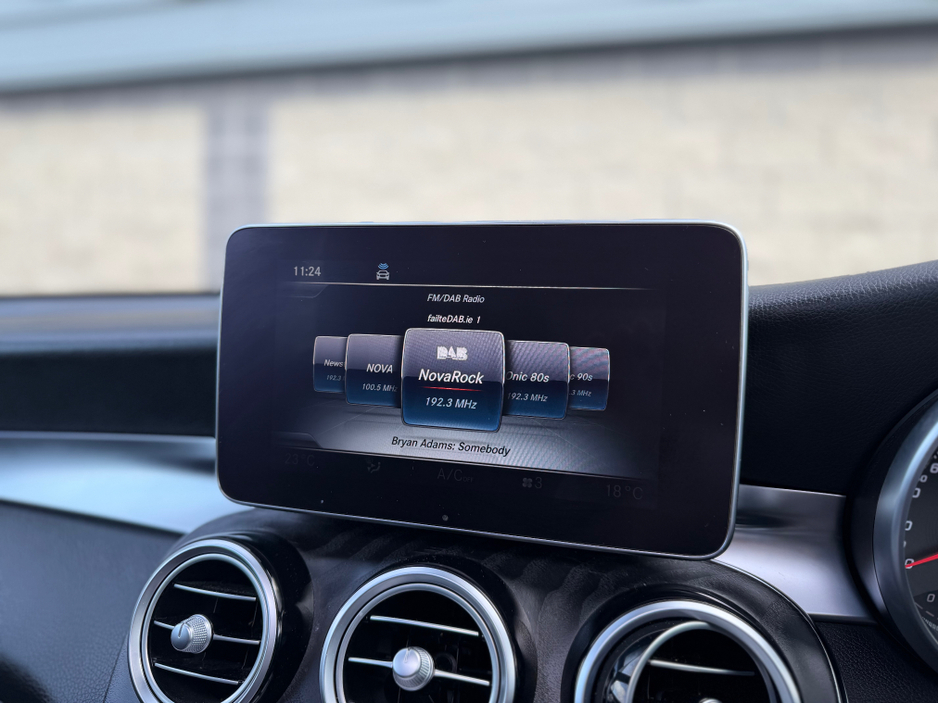 2018 Mercedes-Benz GLC Class - image 25