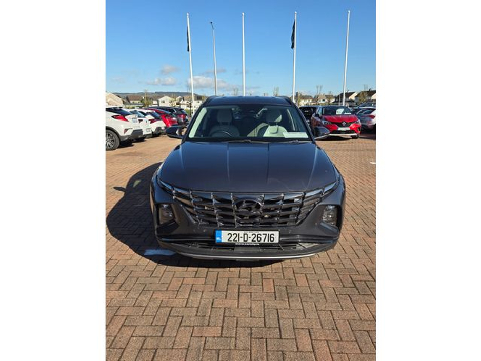 2022 Hyundai Tucson - image 2