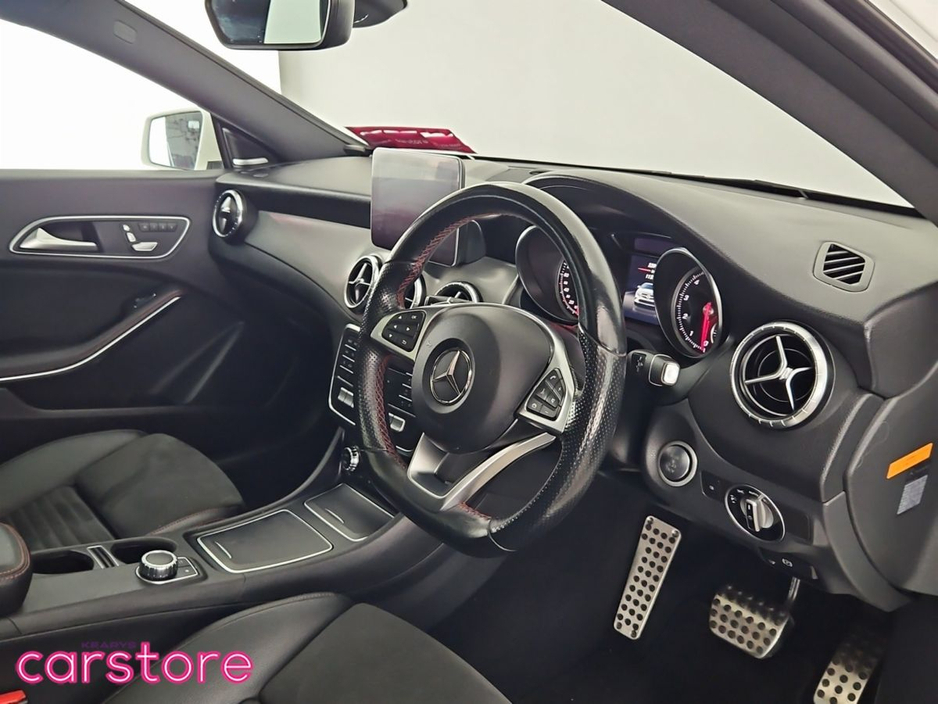 2018 Mercedes-Benz CLA Class CLA 180 €22,880