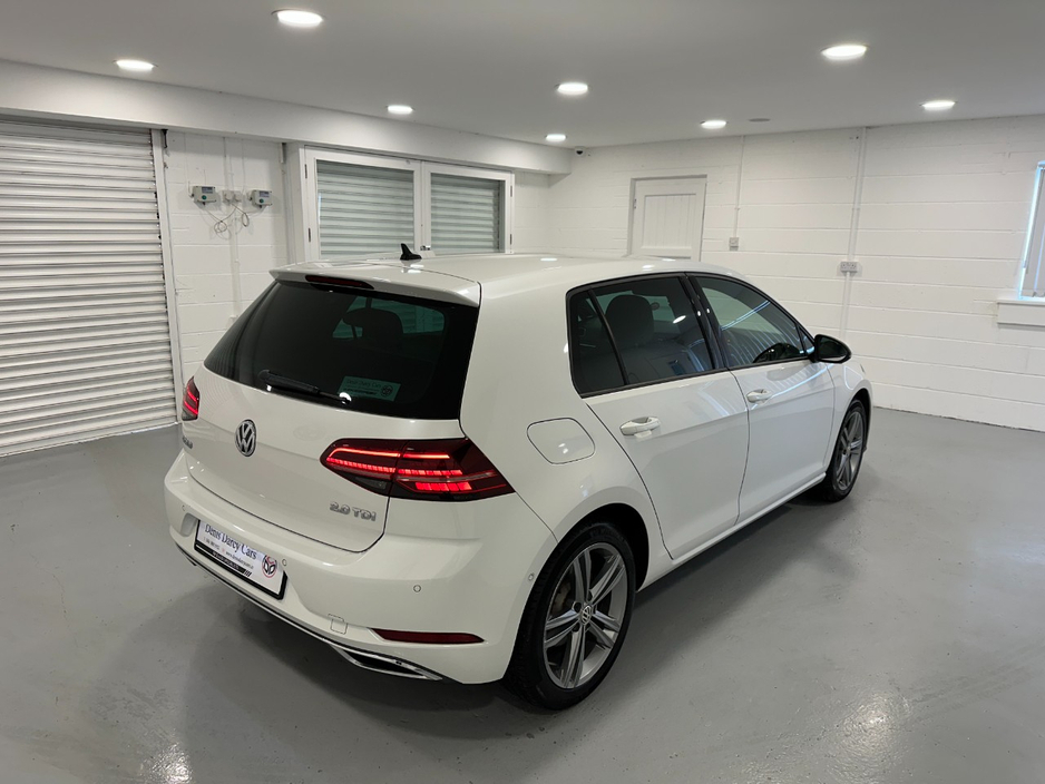2019 Volkswagen Golf - image 17