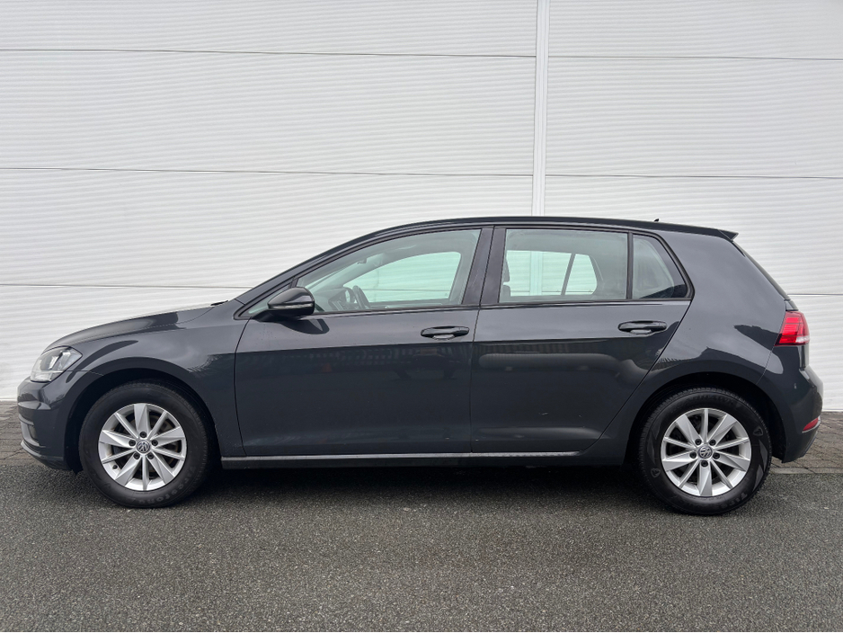 2019 Volkswagen Golf - image 15