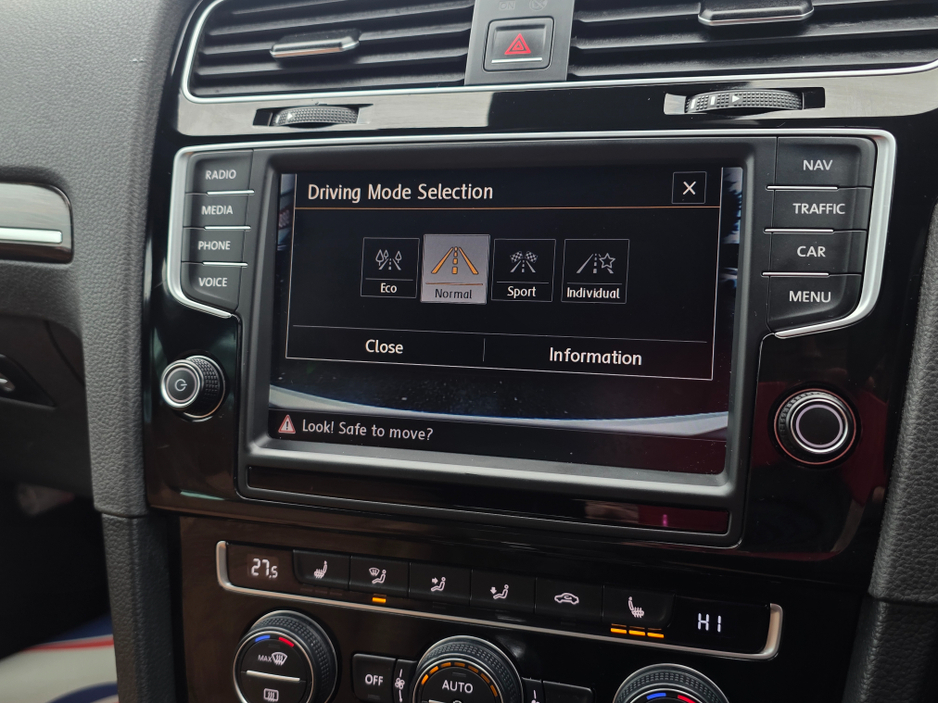 2015 Volkswagen Golf 1.4 TSI  AUTOMATIC - MILANO EDITION - HALF LEATHER HEATED SEAT - ALLOYS - LOW TAX BAND  - DRIVE MODE SELECTION - REVERCE CAMERA