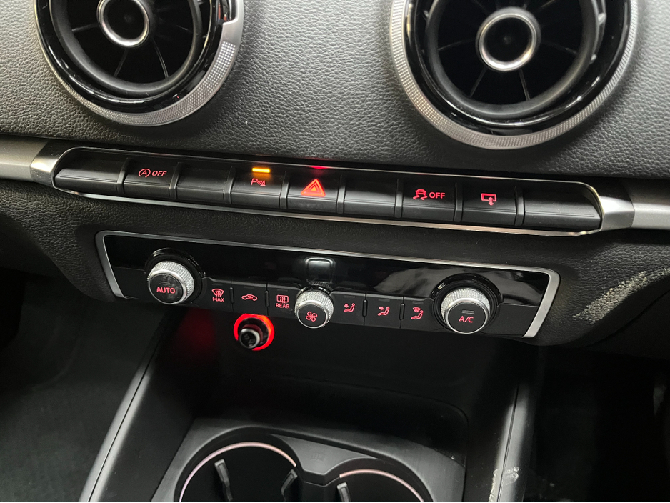 2016 Audi A3 - image 16