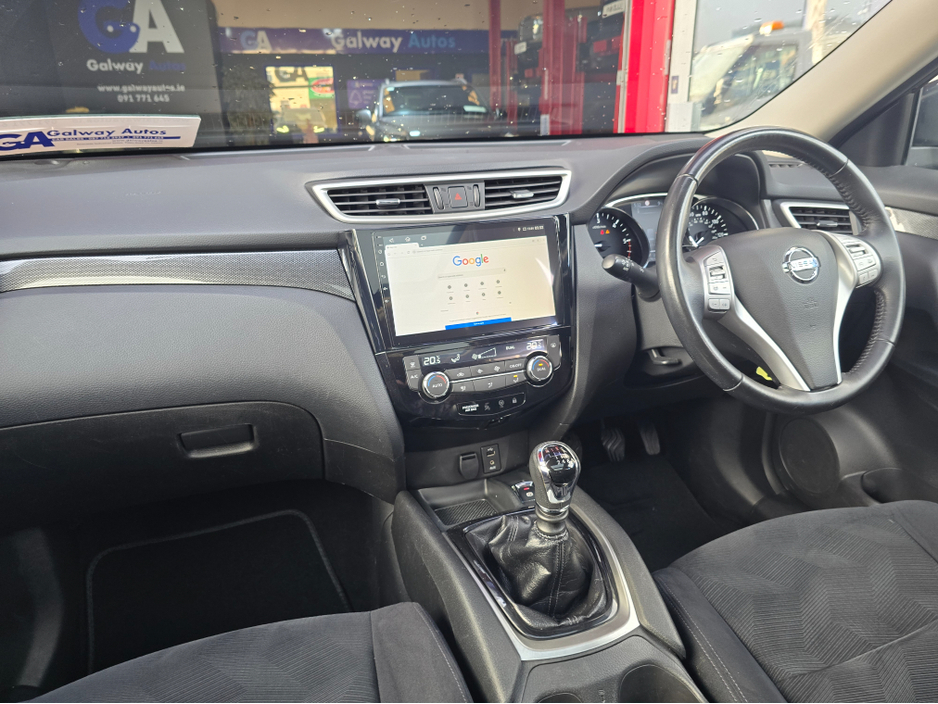 2016 Nissan X-Trail REAR CAMERA WITH CAR PLAY-LOW MILEAGE €12,950