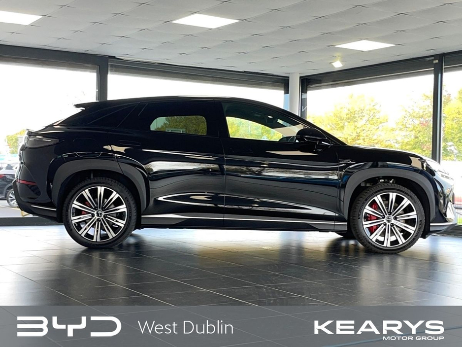 2025 BYD Sealion 7 - image 3