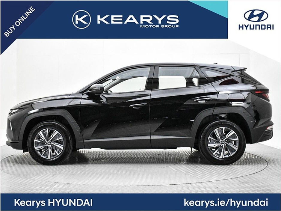 2023 Hyundai Tucson - image 3