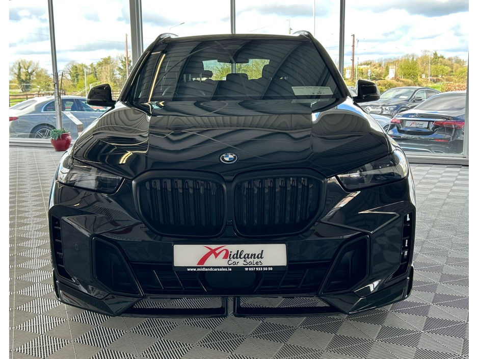 2024 BMW X5 - image 18