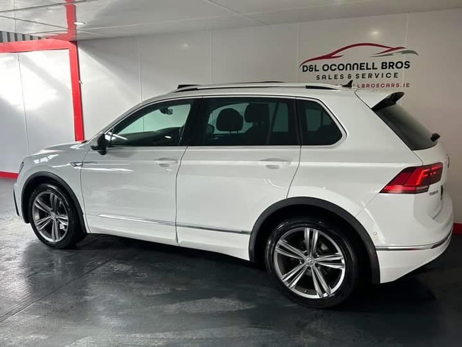 2019 Volkswagen Tiguan - image 14