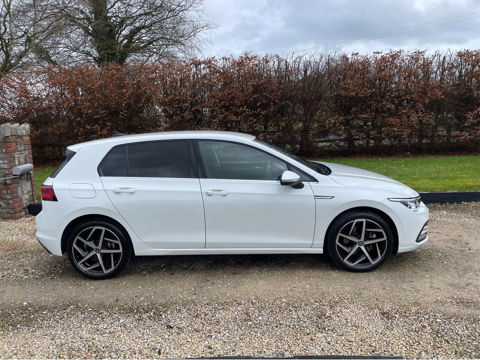 2024 Volkswagen Golf 2.0 TDI 150 BHP DSG STYLE 5 DOOR. €34,950