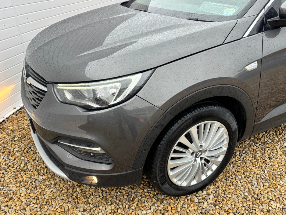 2019 Opel Grandland X SRI 1.5 I T 130PS 4 4DR