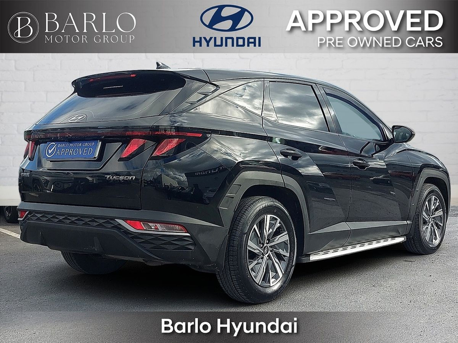 2023 Hyundai Tucson Comfort Plus 1.6CRDi with side steps €29,495