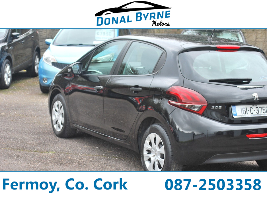 2016 Peugeot 208 - image 6