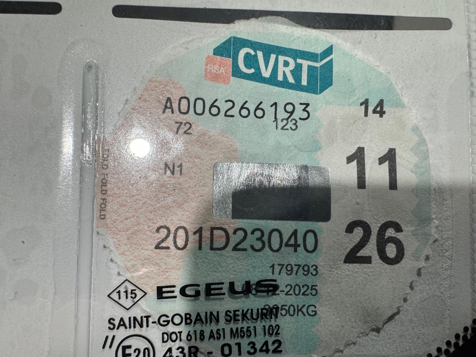 2020 Nissan NV300 - image 28