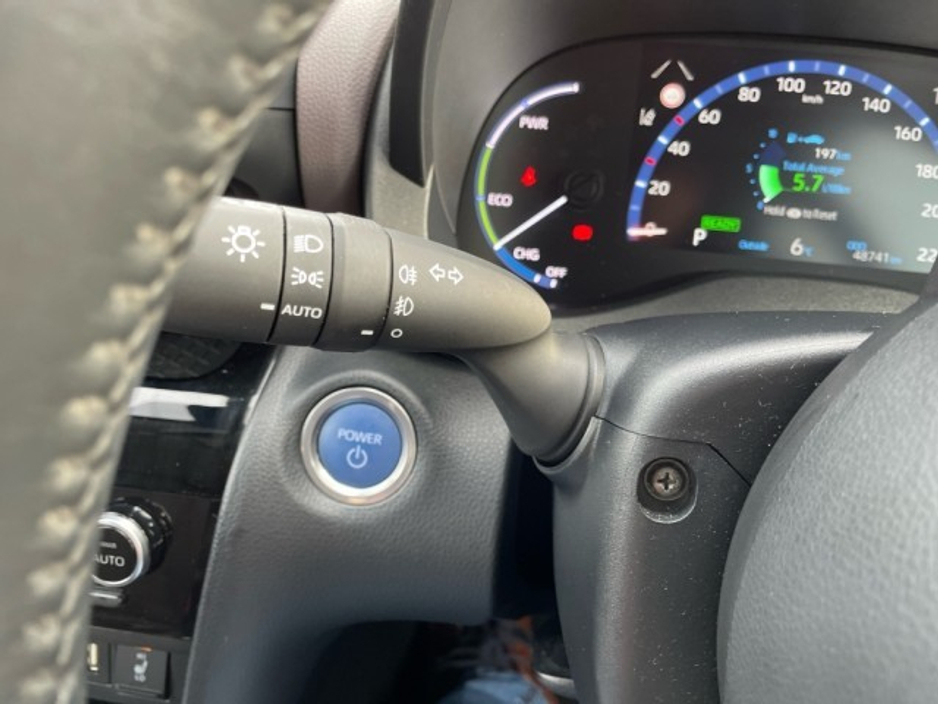 2022 Toyota Yaris Cross - SOL - BiTone - 1.5 Hybrid - Automatic - 1 Previous Owner - EUR 190 Tax // Remote Central Locking // Front Electric Windows // Rear Electric Windows // Electric Mirrors // Heated Mirrors €27,895