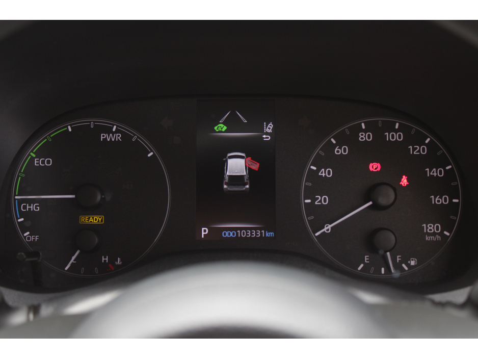 2021 Toyota Yaris - image 12