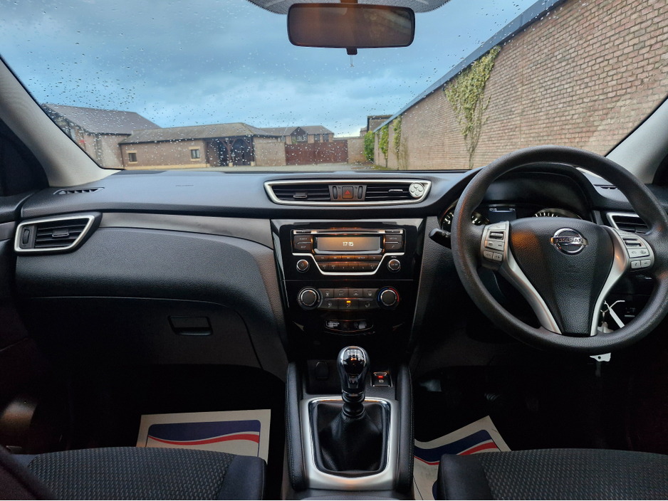 2015 Nissan Qashqai 1.5 DSL LOW MILAGE €8,500