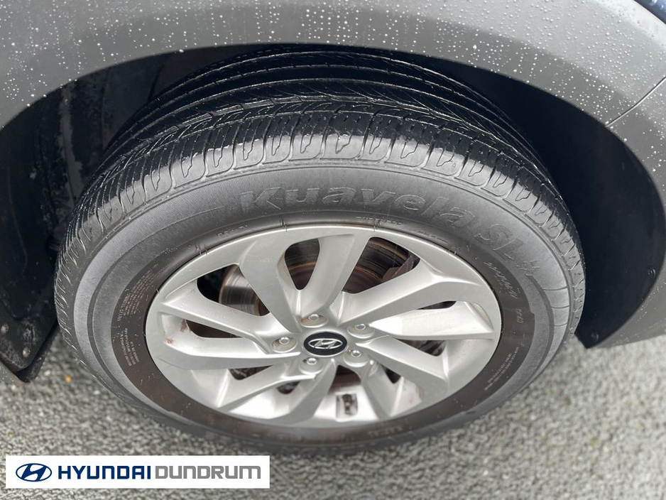 2017 Hyundai Tucson ix35 1.7 Executive 5DR €17,450