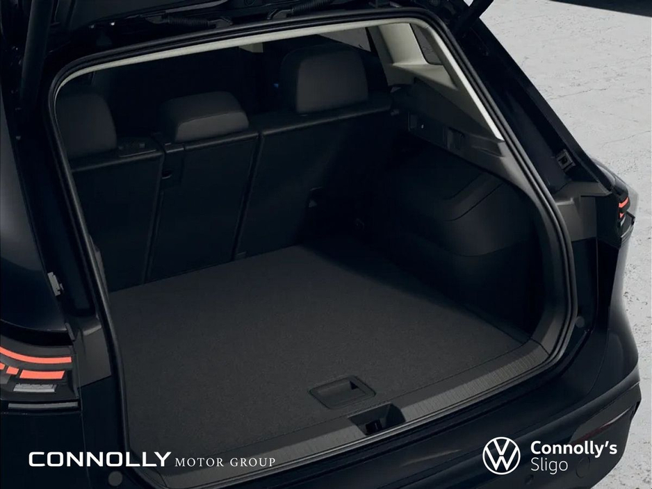 2026 Volkswagen Tiguan - image 8