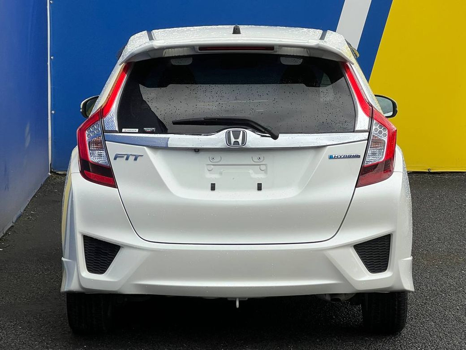 2016 Honda Fit - image 16