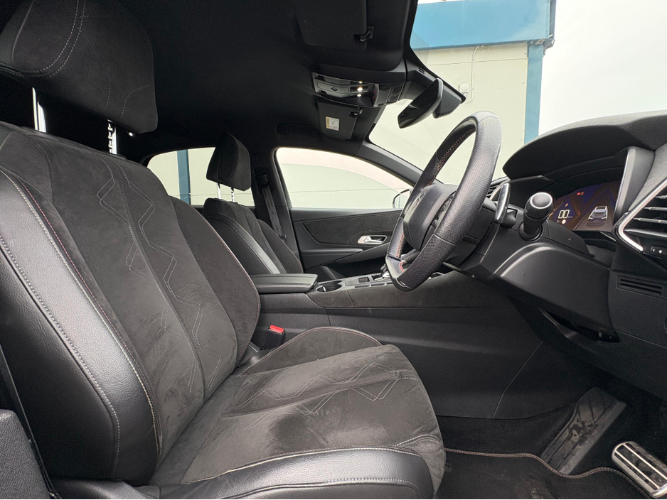 2022 DS Automobiles DS 7 - image 5