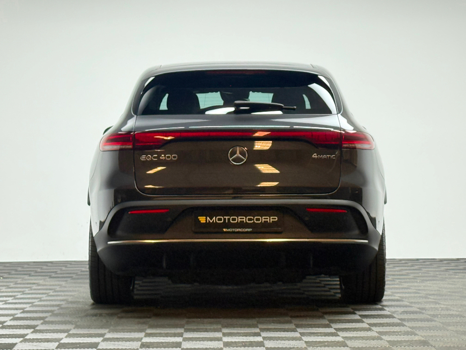 2021 Mercedes-Benz EQC - image 6