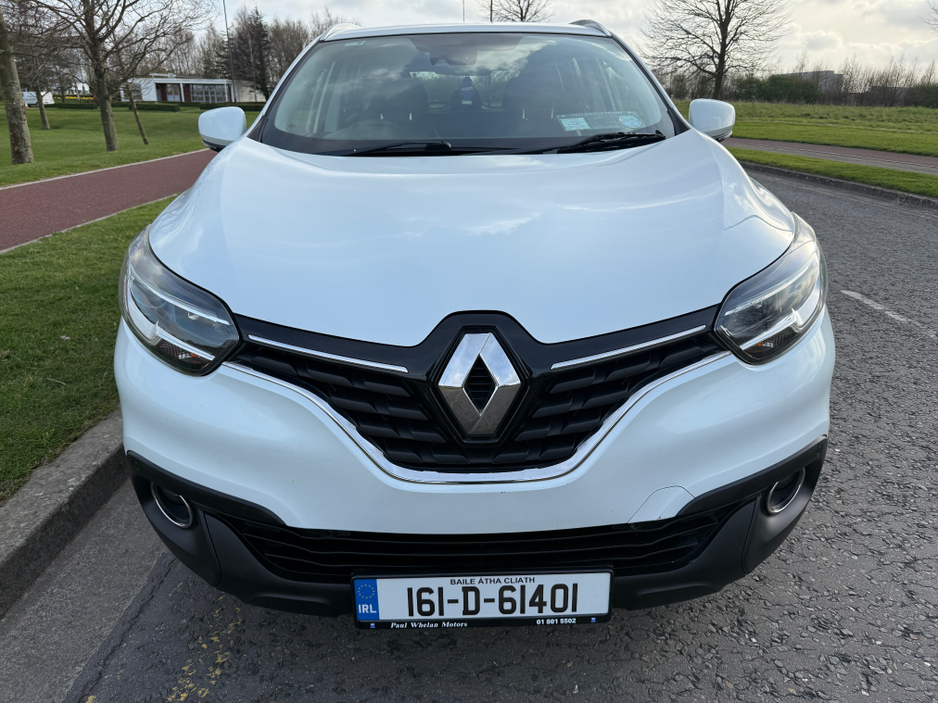 2016 Renault Kadjar - image 3