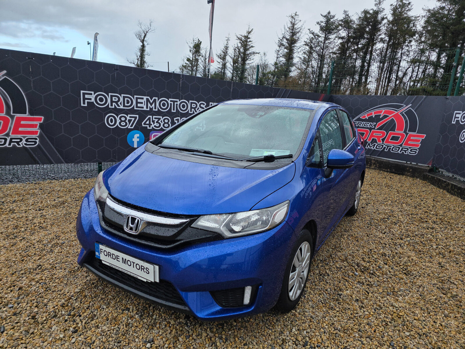 2017 Honda Jazz 1.3 i-VTEC SE €9,950