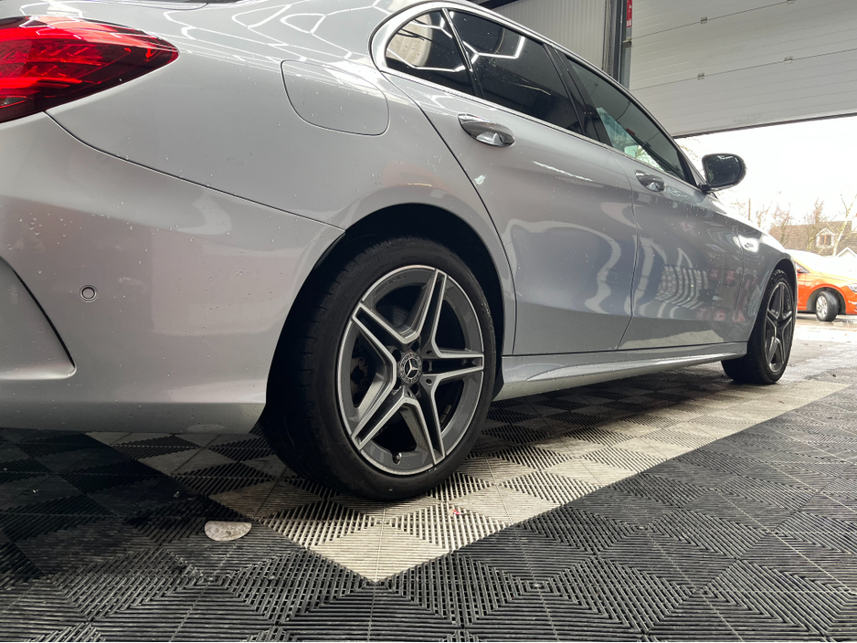 2019 Mercedes-Benz C Class - image 7