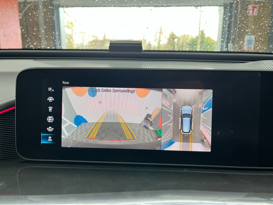 2020 Mercedes-Benz EQC - image 29