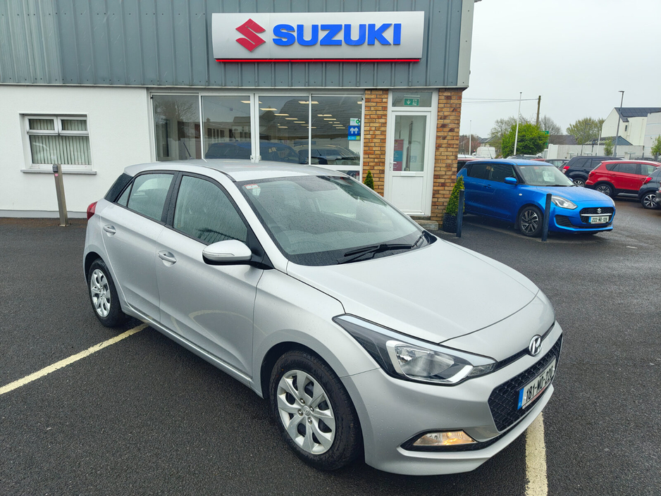 2018 Hyundai i20 - image 2