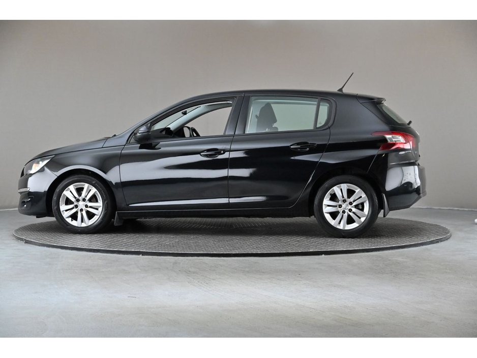 2018 Peugeot 308 1.6 BLUE HDI 100bhp Active €12,890