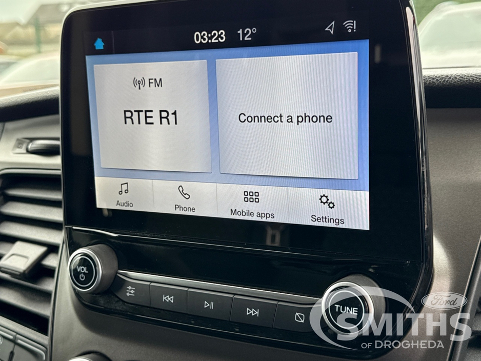 2022 Ford Transit Custom - image 24