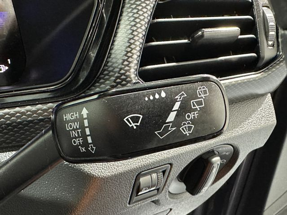 2023 Volkswagen T-Cross - image 16