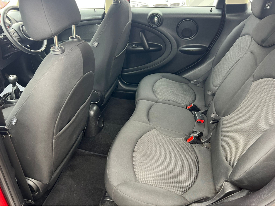 2015 MINI Countryman - image 13