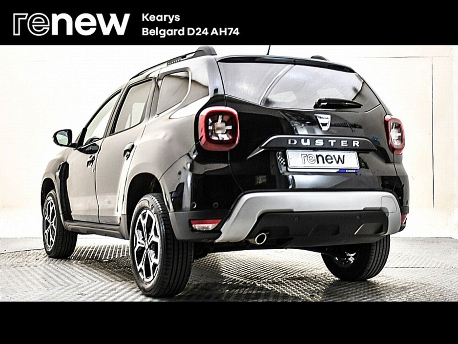 2022 Dacia Duster - image 3