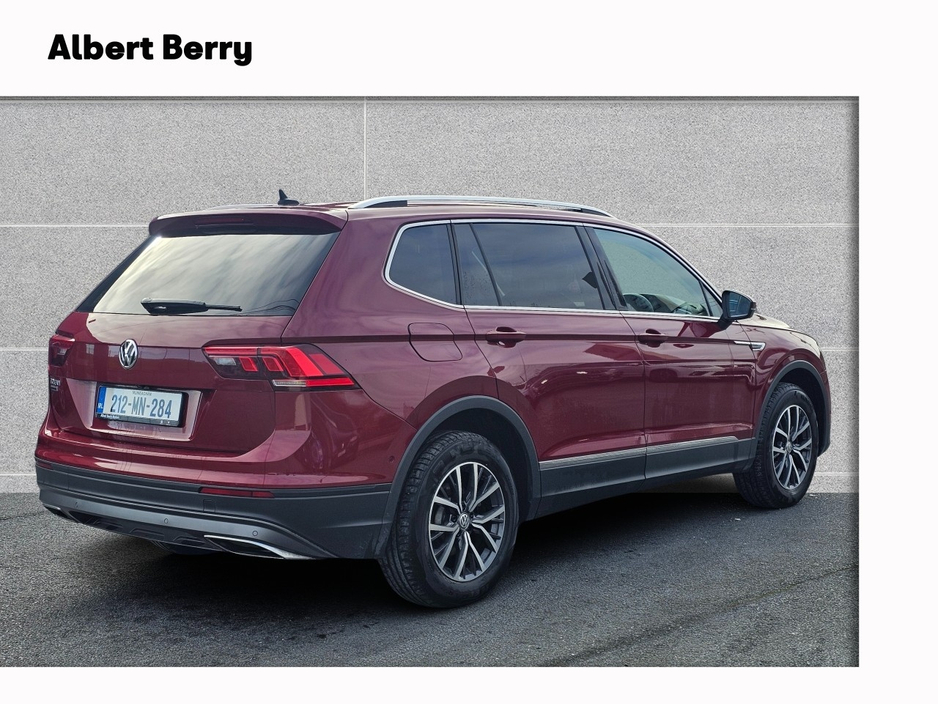 2021 Volkswagen Tiguan - image 4