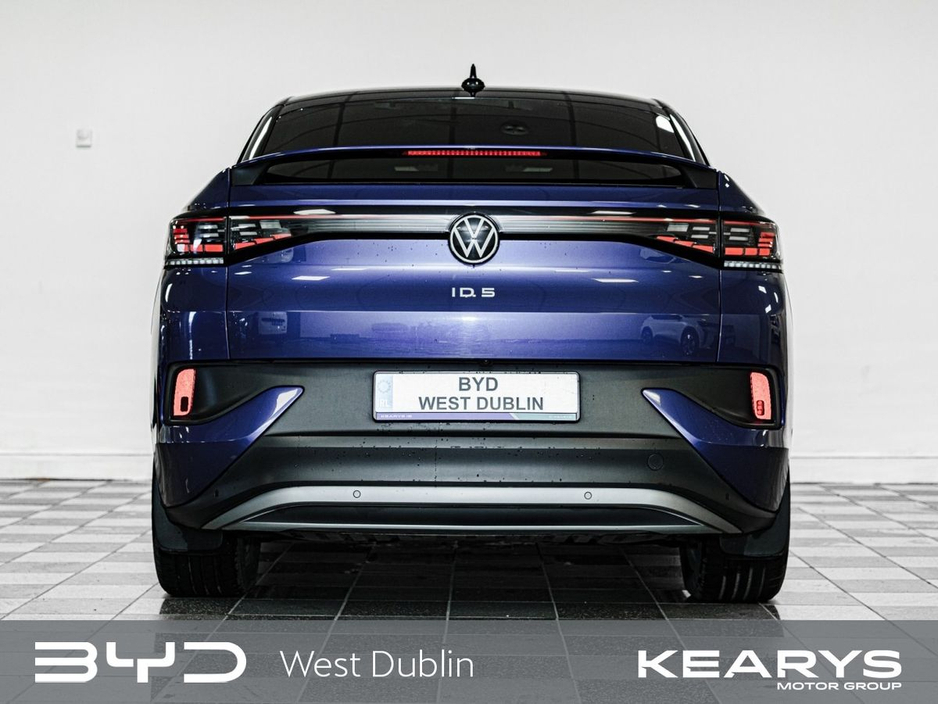 2022 Volkswagen ID.5 - image 5