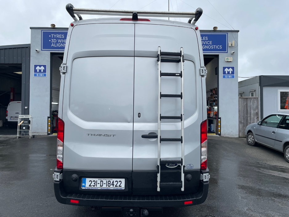 2023 Ford Transit - image 4