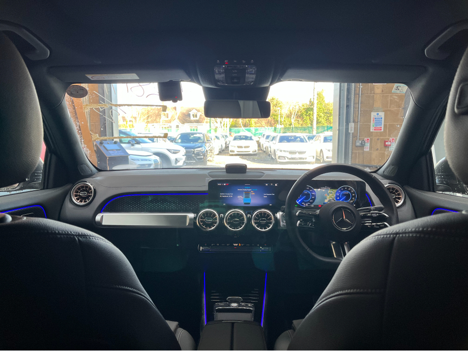 2025 Mercedes-Benz EQB - image 18