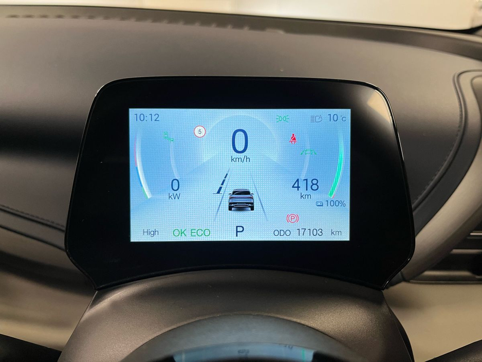 2024 BYD ATTO 3 - image 13